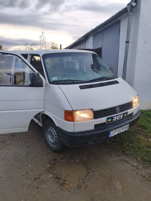 Робочий автомобіль