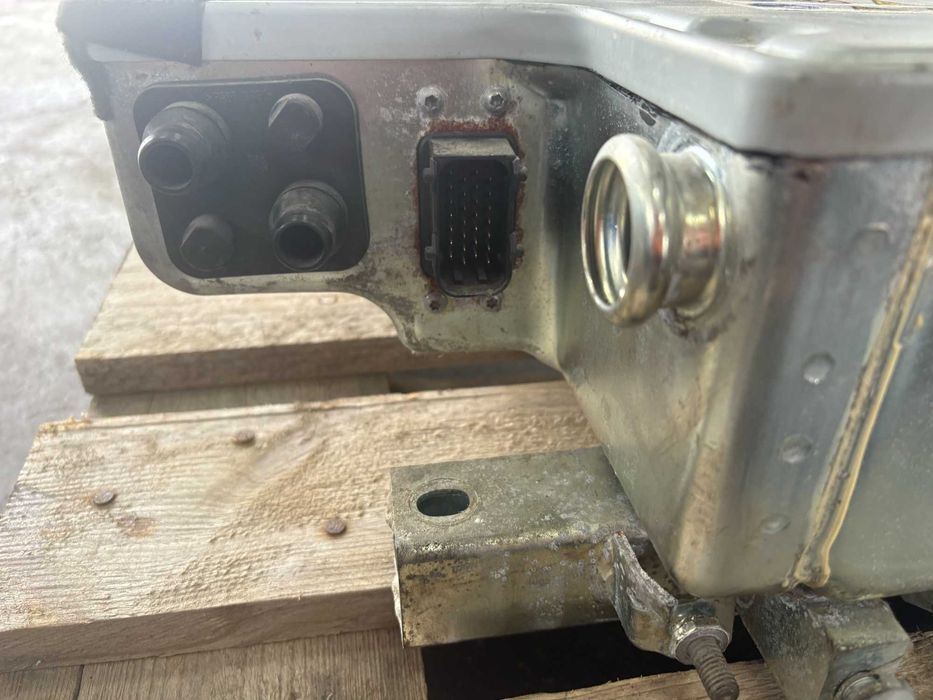 Mercedes bateria miekka hybryda 205/213