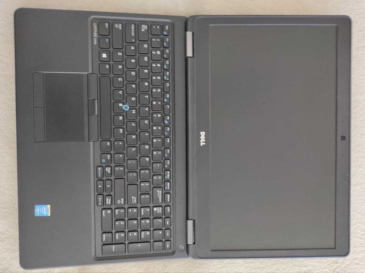 Ноутбук Dell Latitude E5550 - 5300U, 15,6" HD, RAM 12 gb, SSD 256 gb