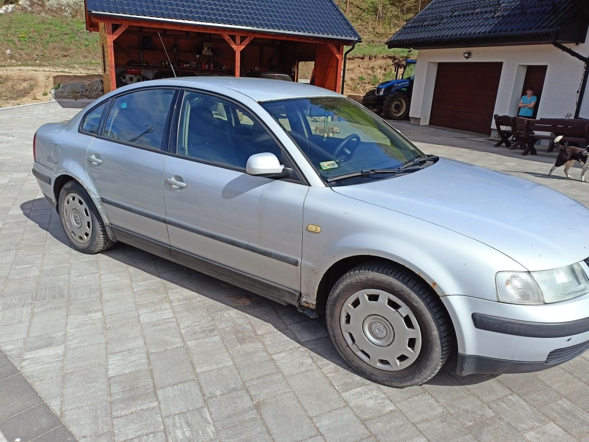 Volkswagen Passat B5 sedan 1.9 TDI