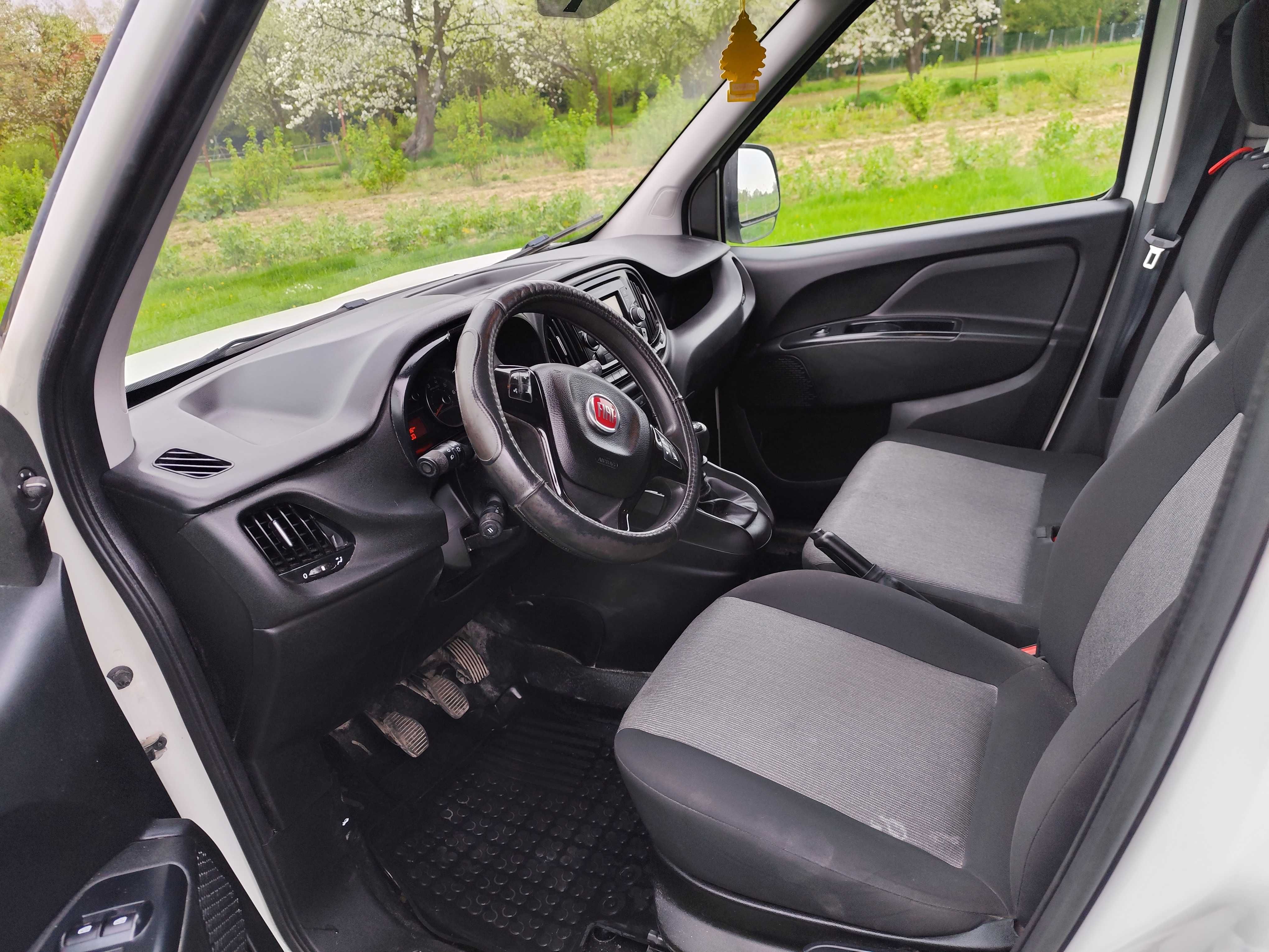 Fiat Doblo II Lift 3 osobowy 2018 r 1.6 JTD 120 KM Klima Navi