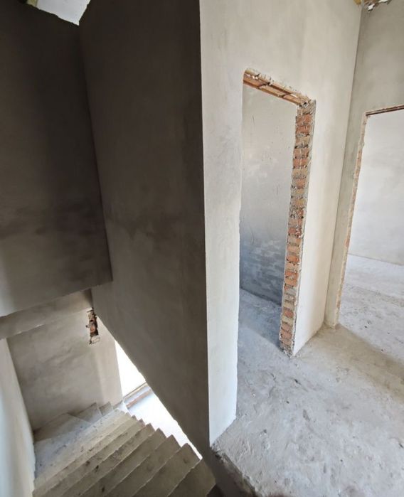 Продаж котеджу біля Львова, ПАСІКИ-ЗУБРИЦЬКІ