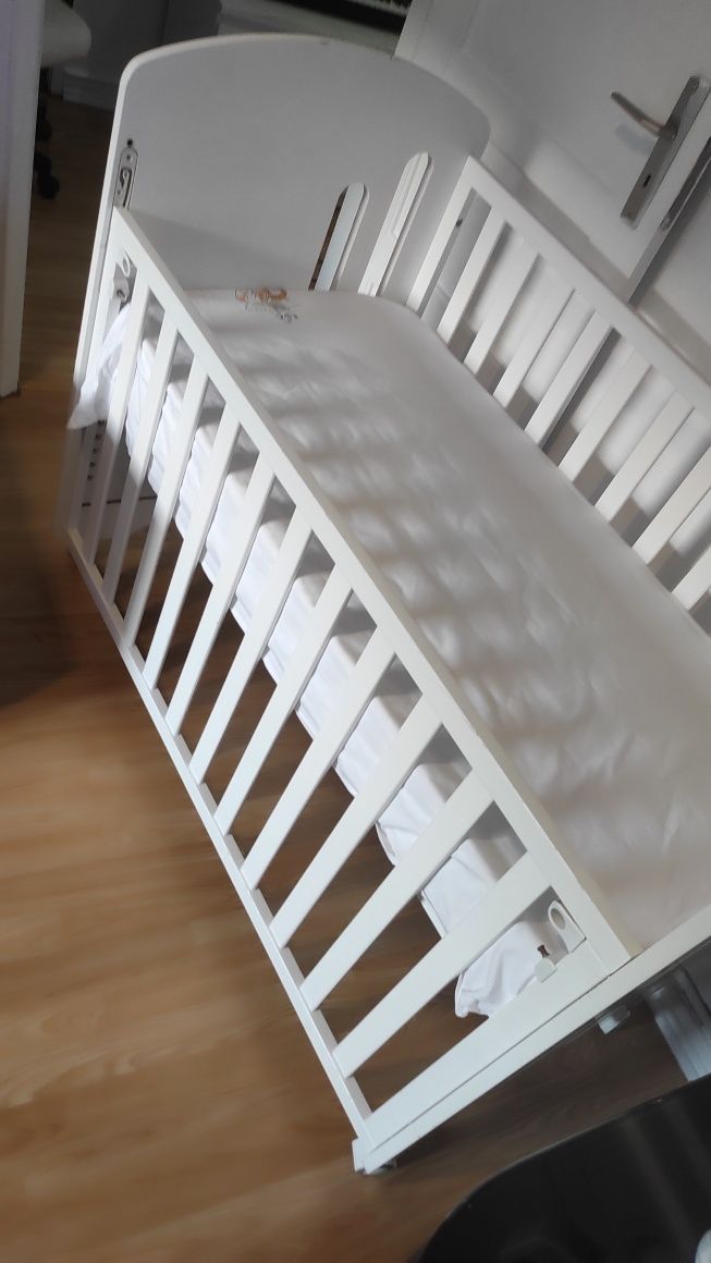 Berço Interbaby - com lateral móvel 3 níveis