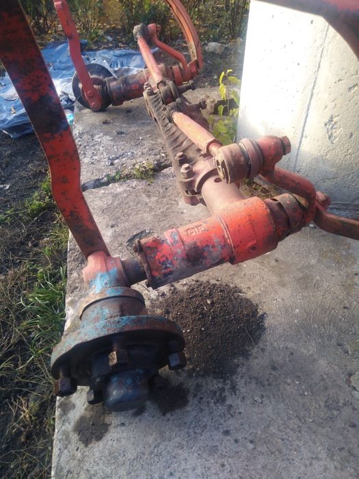 Передній міст-балка мтз-80 в зборі