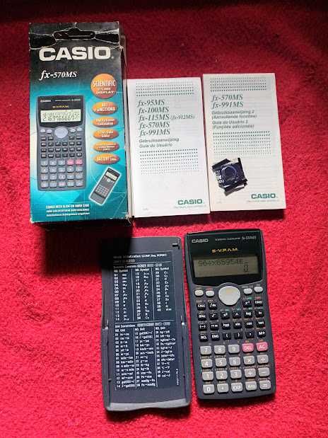 Calculadora científica Casio fx-570MS