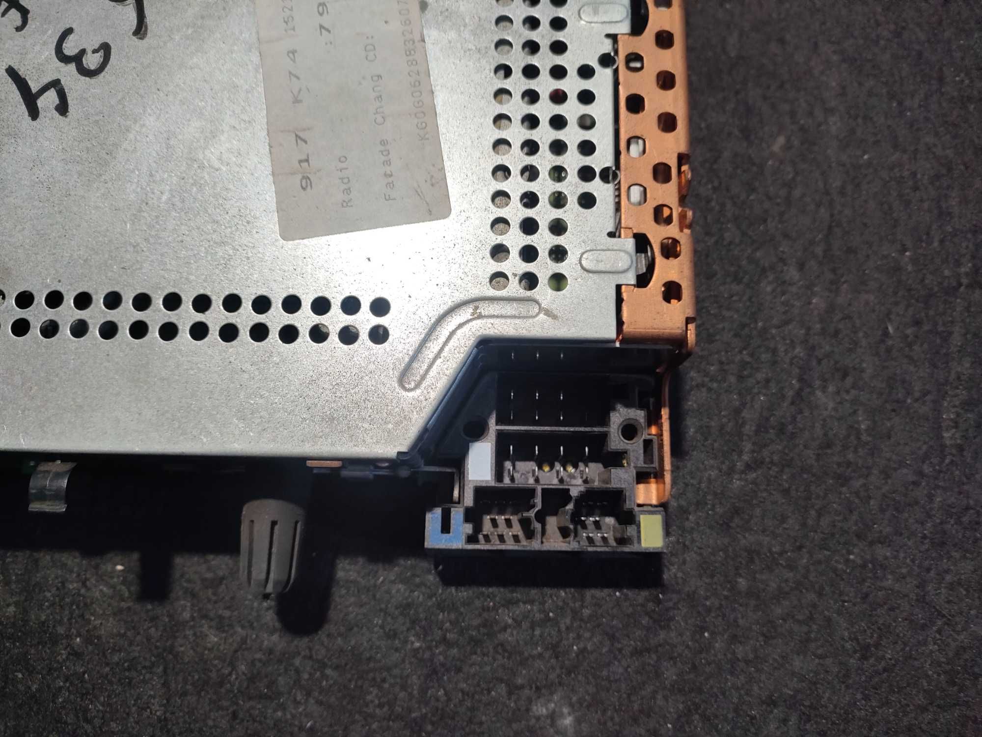 Renault radio Tuner list