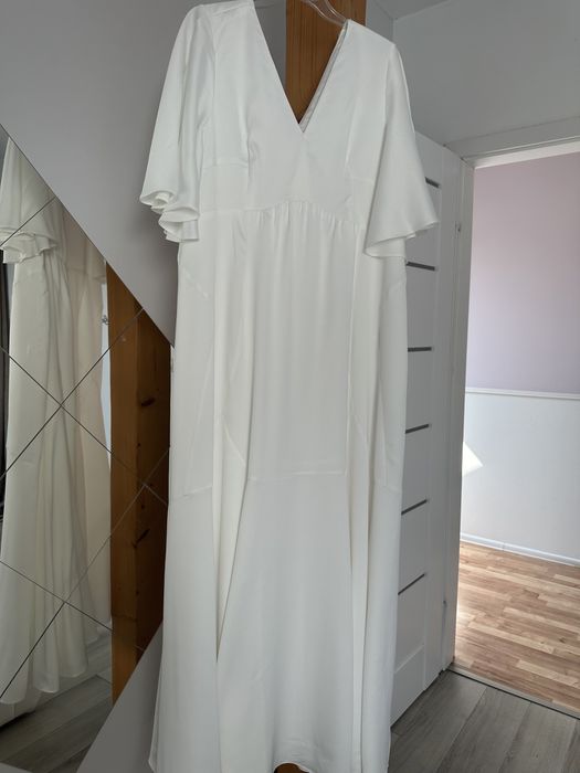 Suknie ślubne  42-46 rozmiar