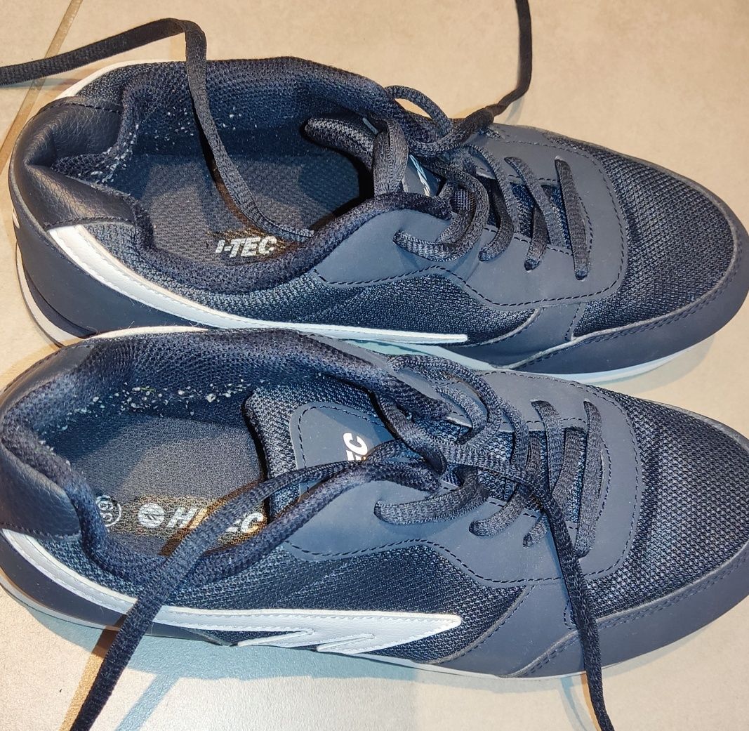Buty sportowe Hi-Tec rozmiar 39