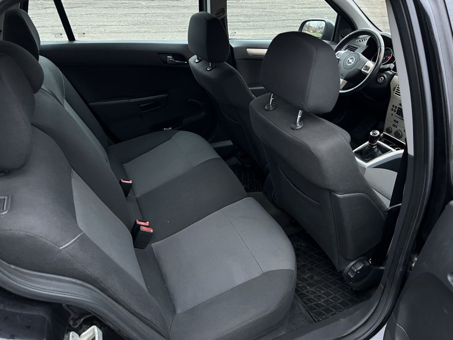 Продам  Opel Astra H 2008 рік 1.8 газ/ бенз