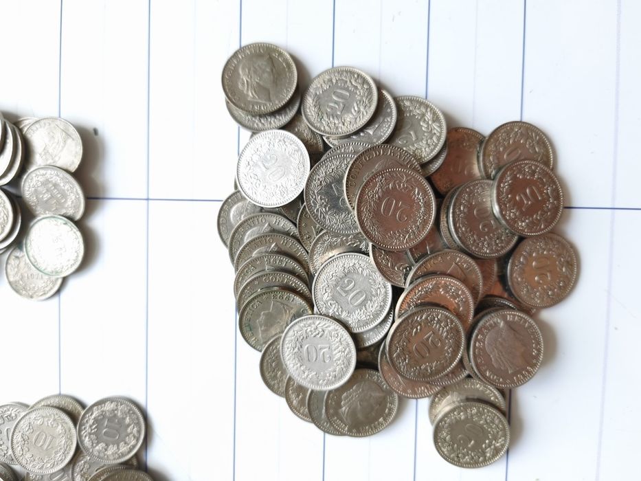 85 franków szwajcarskich poniżej kursu, monety
