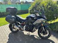BMW F900 XR Triple Black