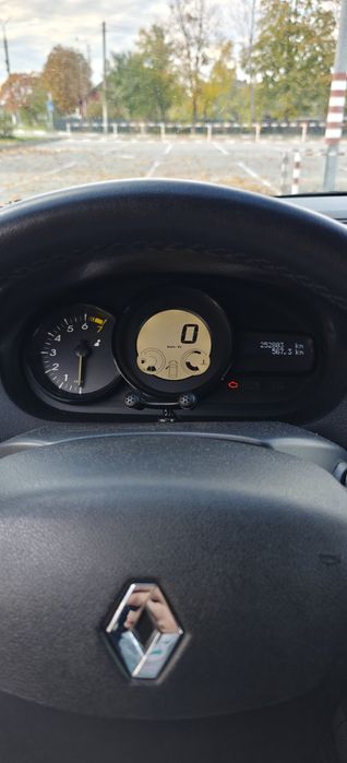 Renault megane 3 1,6 benzin