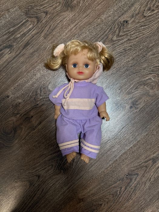 Лялька 31 см, в гарному стані