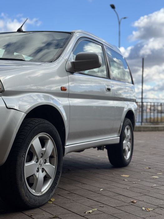 Продам honda hrv 1 1.6 1999р в звʼязку з виїздом закордон