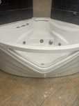 Wanna z hydromasażem Poolspa Sport – narożna, ok. 140x140 cm
