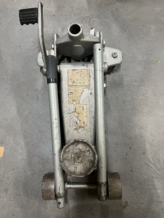 Podnośnik hydrauliczny żaba 3 tony