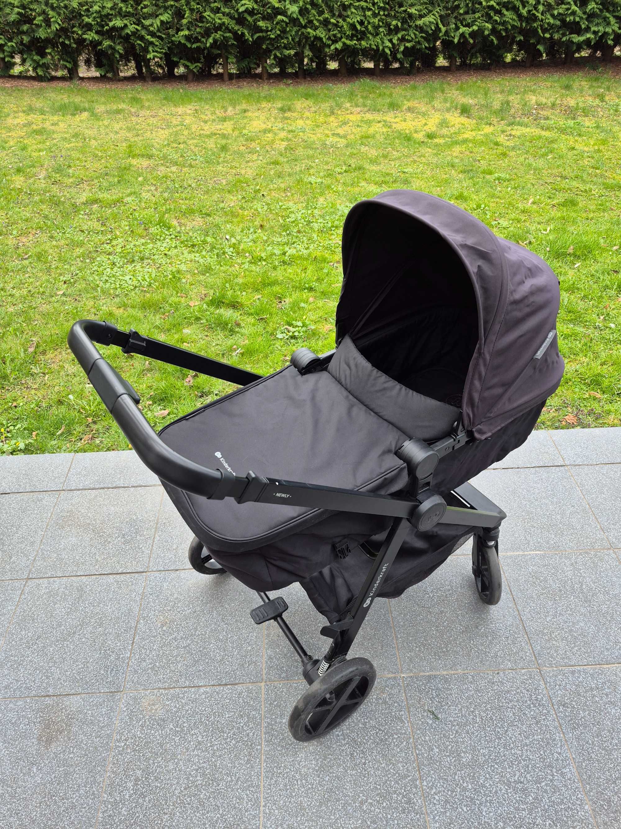 Wózek Kinderkraft Newly + fotelik samochodowy