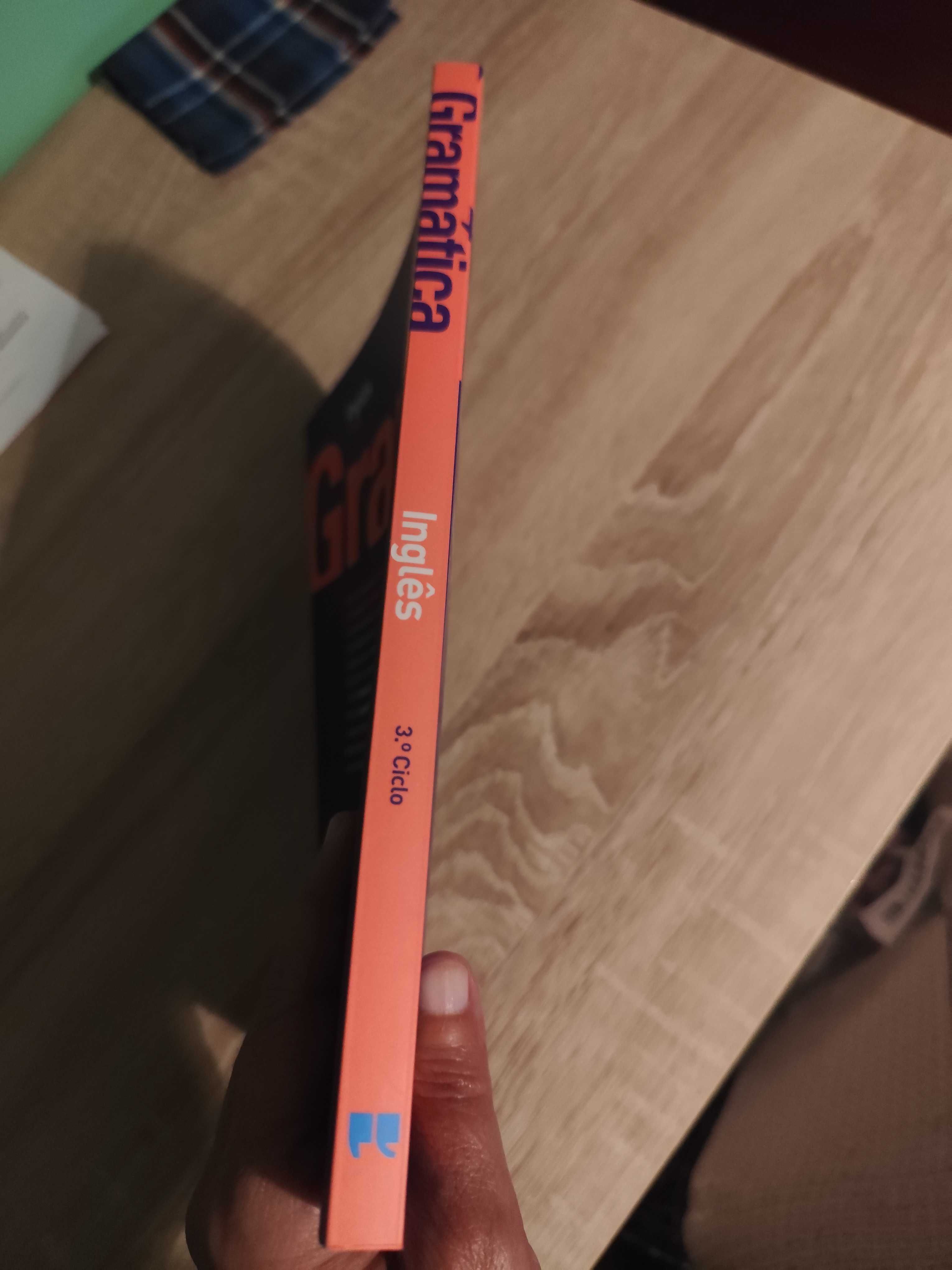 Gramática inglês, 3° ciclo. 7°8°9° anos
