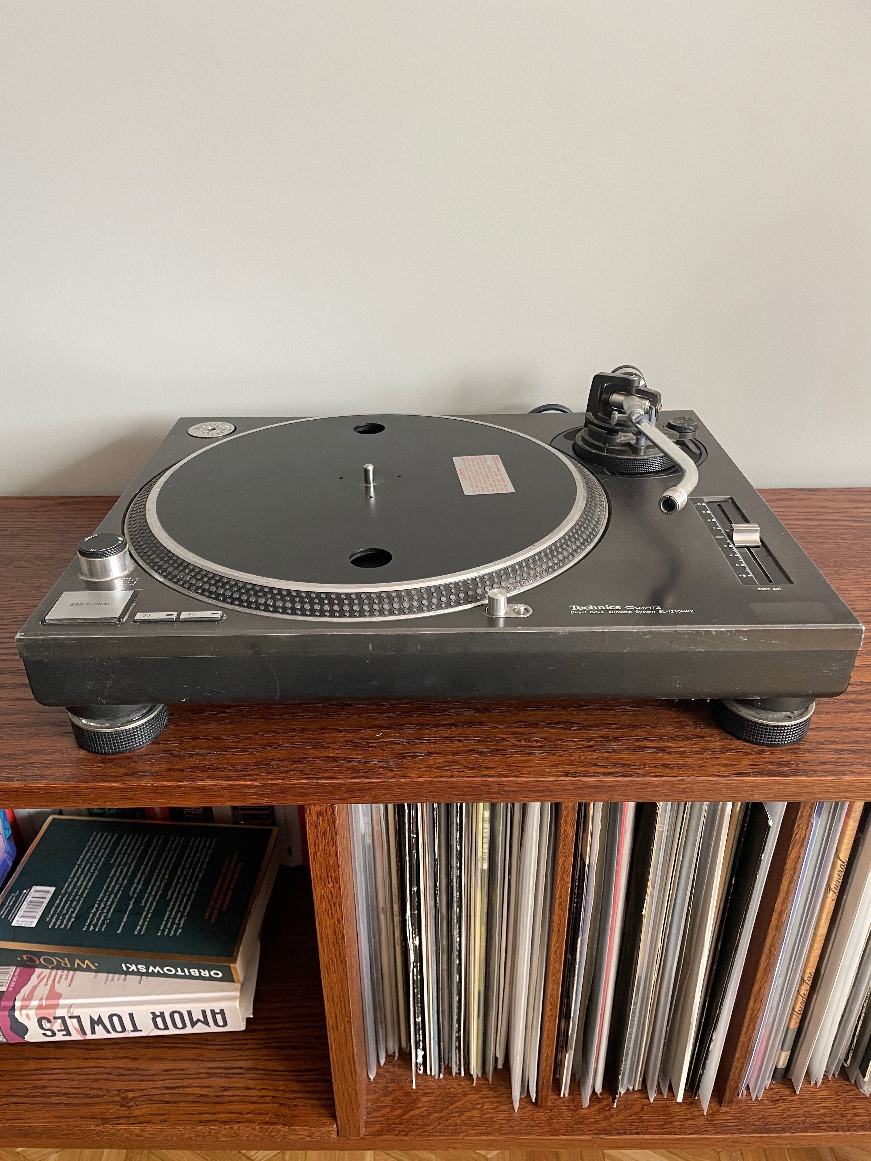 Technics 1210 MK2