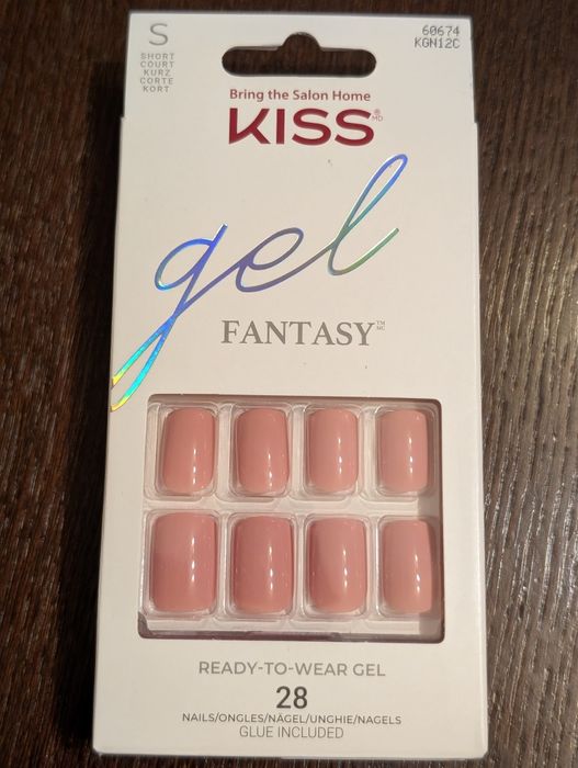 KISS Ready To Wear Gel Sztuczne paznokcie z klejem 28 szt S Ribbons