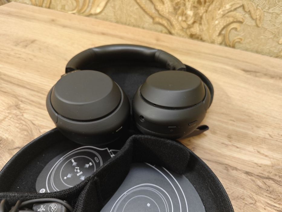 Sony wh-1000xm4 black в идеальном состоянии