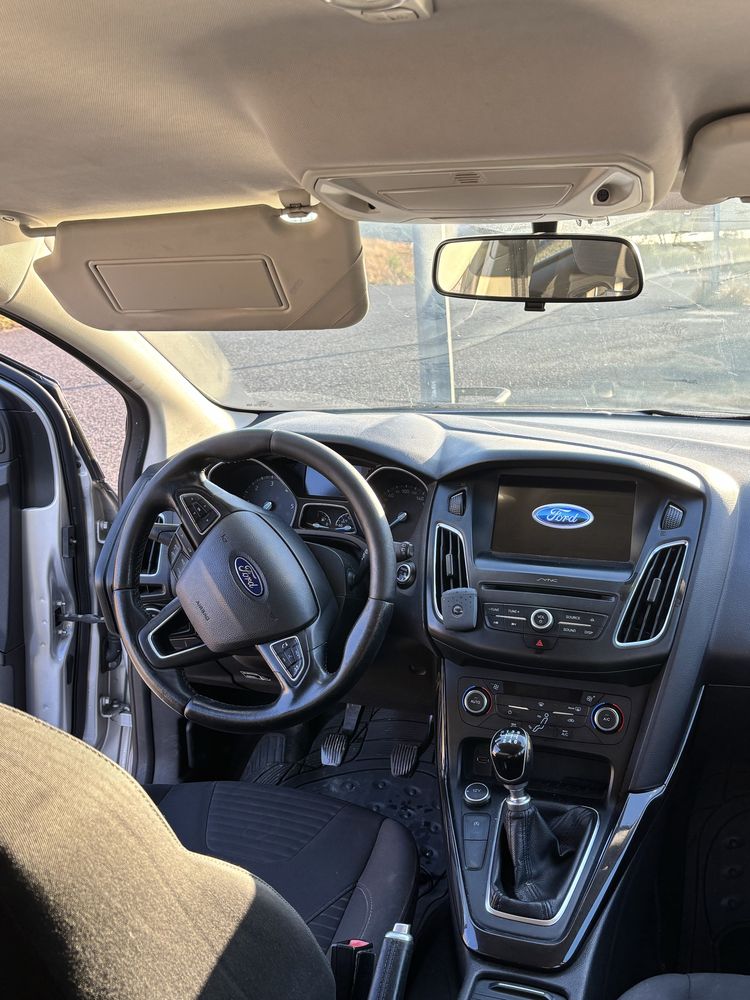 Ford Focus SW TDCI Titanium