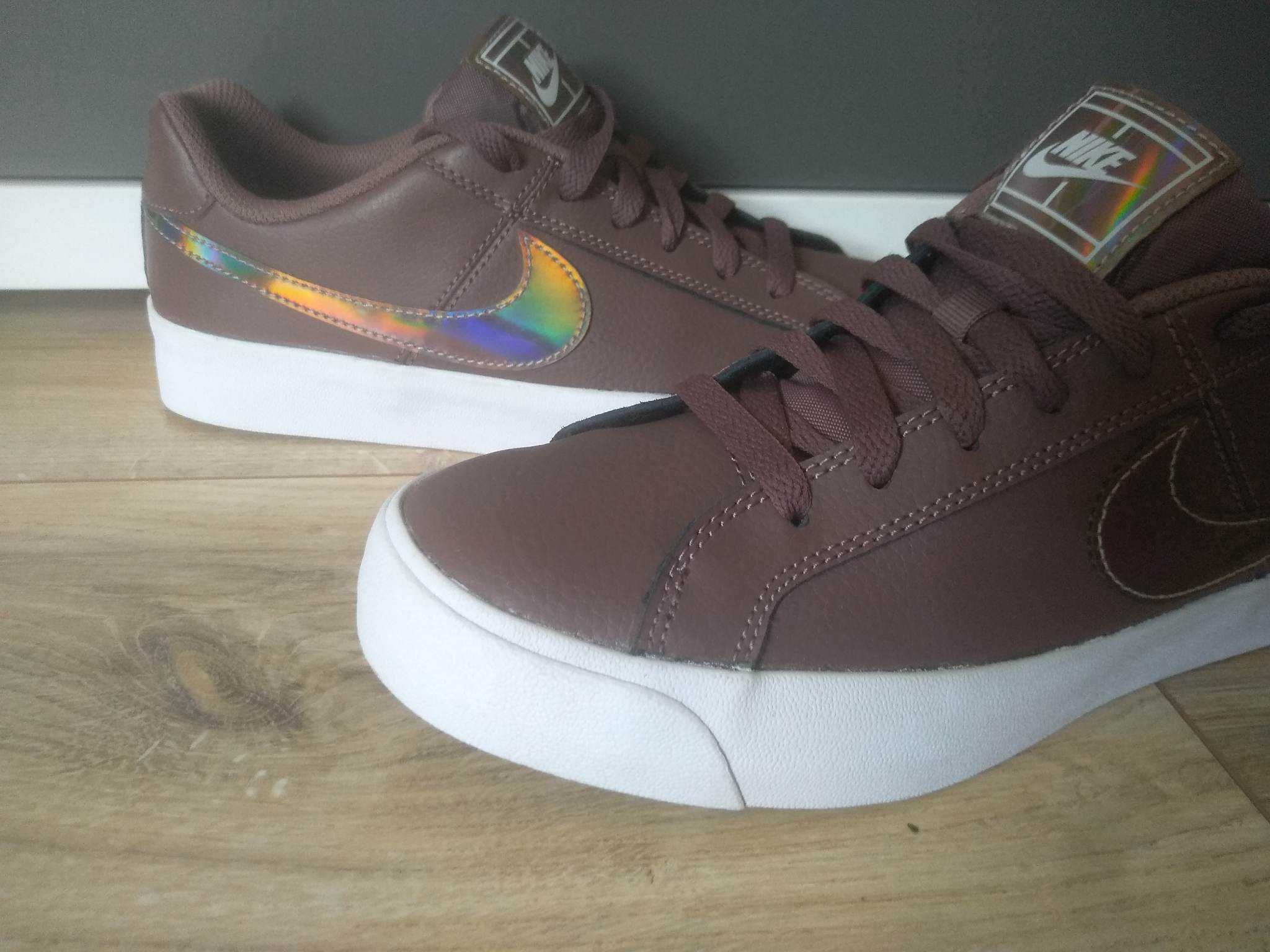 Nike Court Royale AC size 39