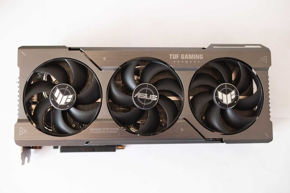 ТОП!  ASUS TUF Gaming Radeon RX 7900 XTX OC Edition 24GB GDDR6