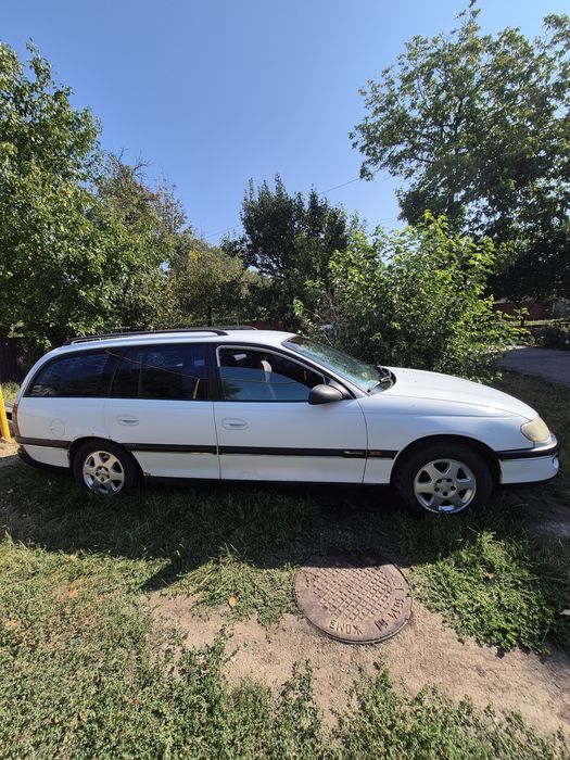 Продам опель Омега б універсал