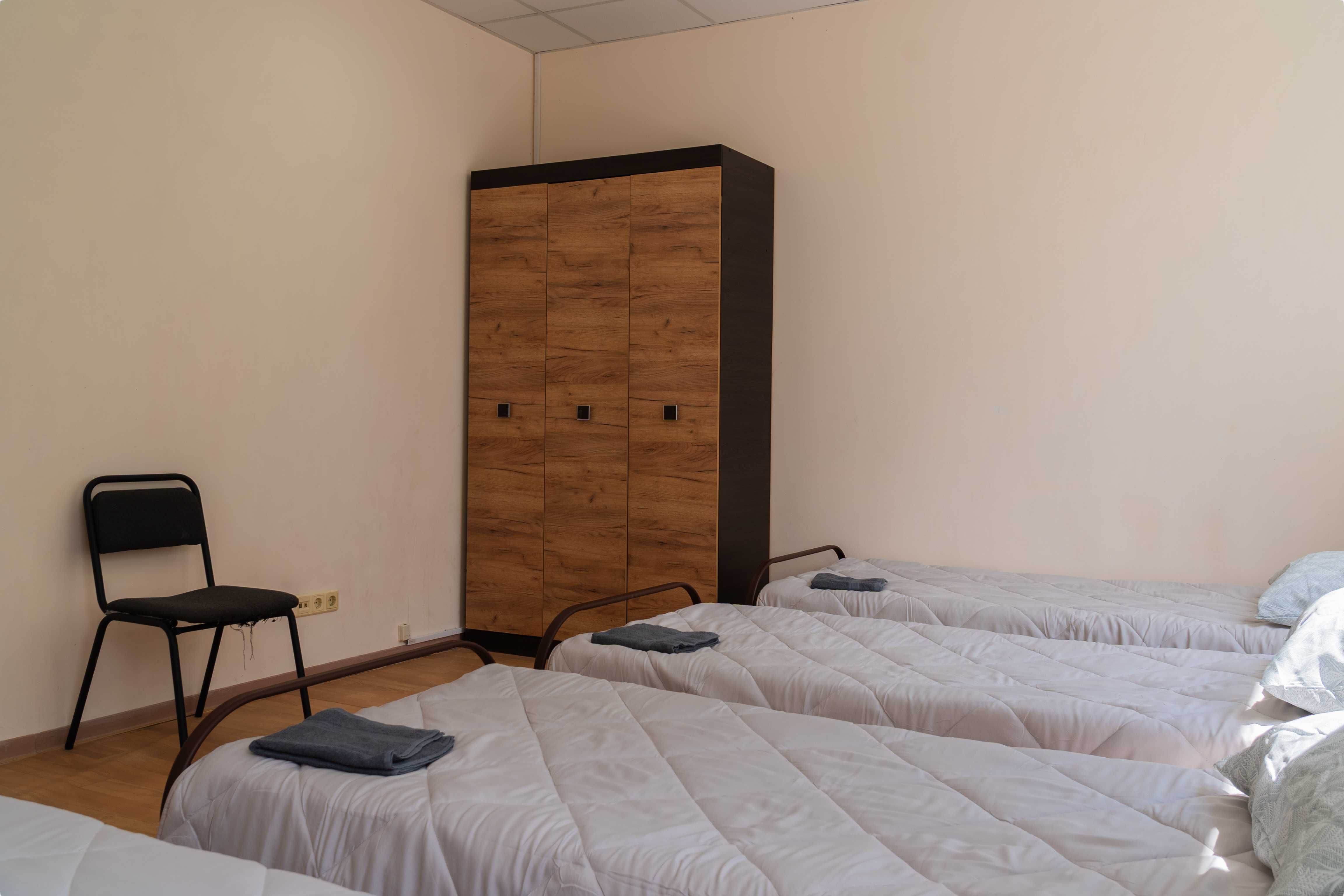 Sicheslav Hostel / Січеслав Хостел / Сичеслав Хостел розміщення бригад