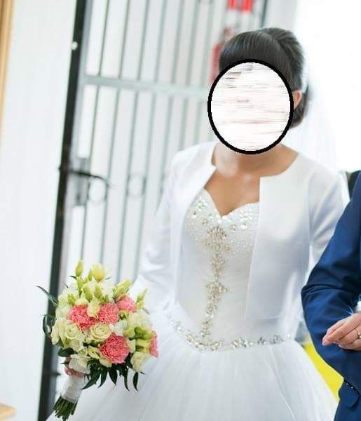 Suknia ślubna ksieżniczka