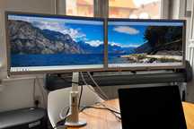 Monitory LED Fujitsu Displays P24-8 TE Pro - 2 szt. z wysięgnikiem