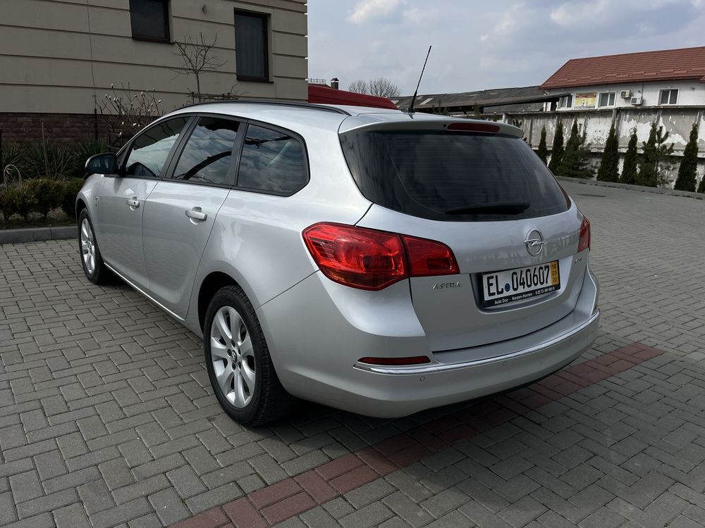 Opel Astra J, 2014 рік, 1.7 cdti