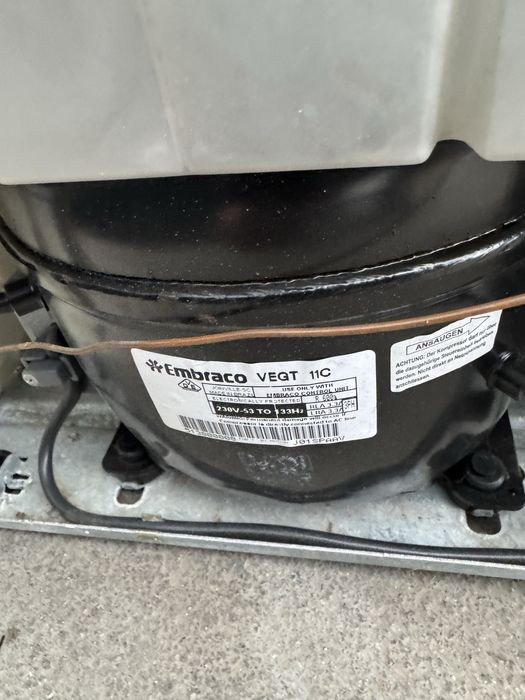 Морозильна камера Liebherr nofrost 235 L