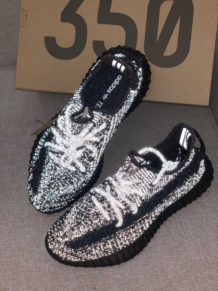 buty Espadryle adidasYeezy Boost350V2 czarny Espadryle R.41