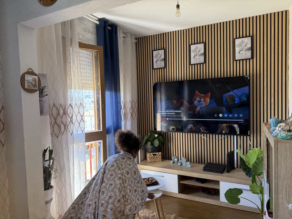 Partamento T2+1  a venda no vale da amoreira.