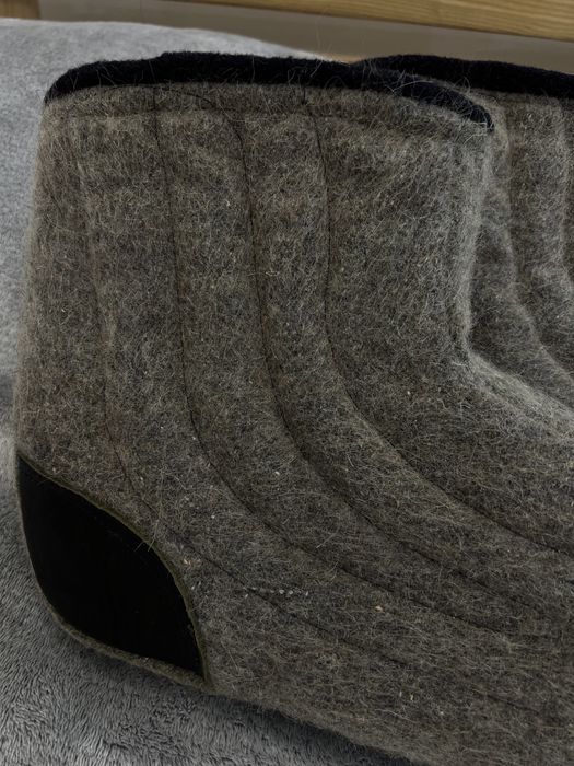 Теплі бурки з овчини