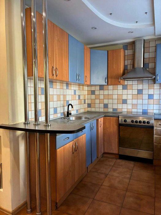 Продаж Чоколівський бульвар 11 Чудовий ремонт 2к 48кв 2пов БЕЗ КОМІСІЇ