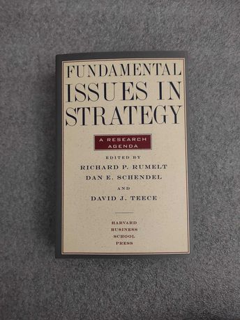 Fundamental Issues in Strategy de Richard P. Rumelt
