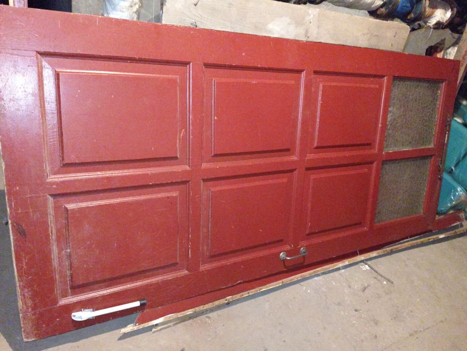 Продамо двері 2шт