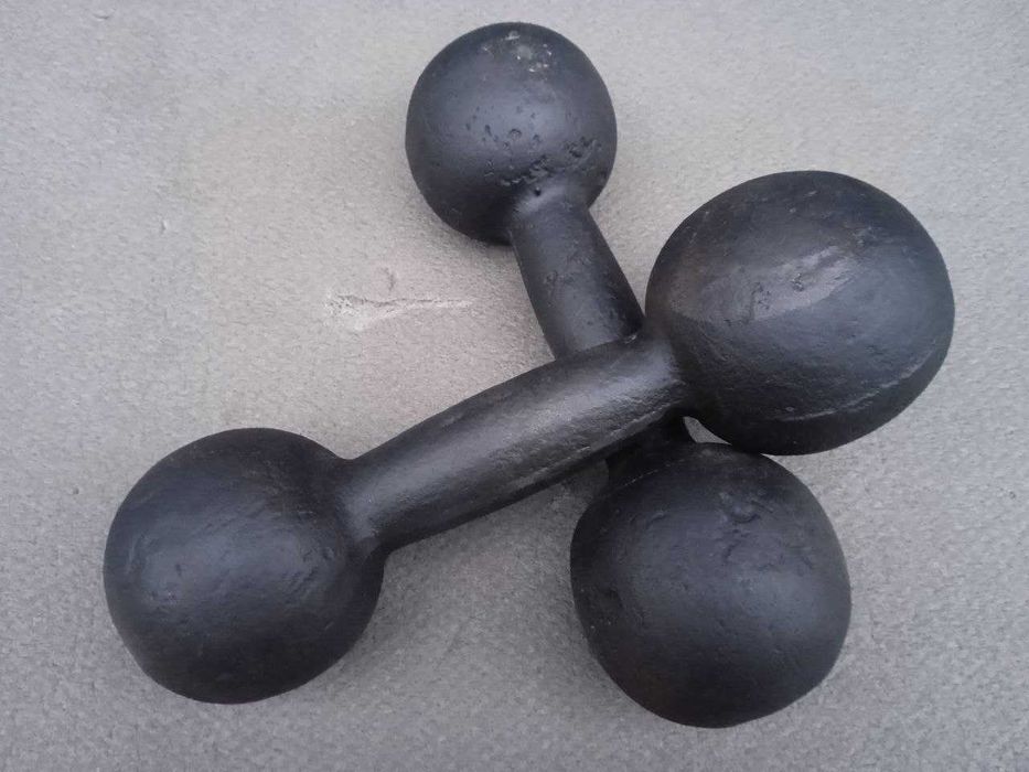 Гантели для фитнеса литые пара по 4 кг гири
