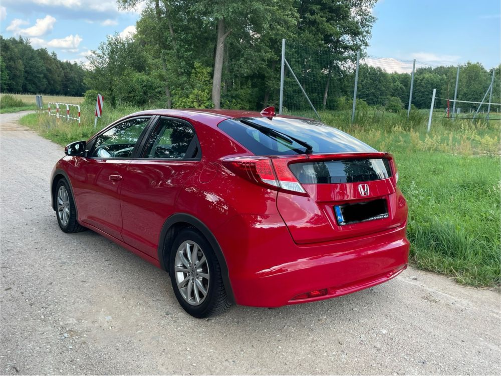 Honda Civic 9