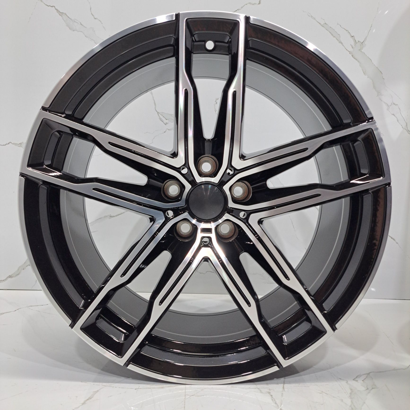 Jantes 19" LOOK BMW 810M série 3 4 5 G20 G30 G60 5x112