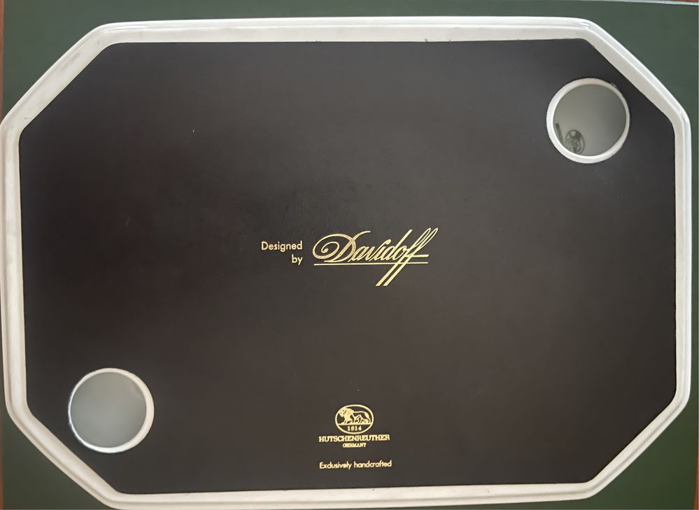 Попільниця порцелянова Davidoff великого розміру для сигар