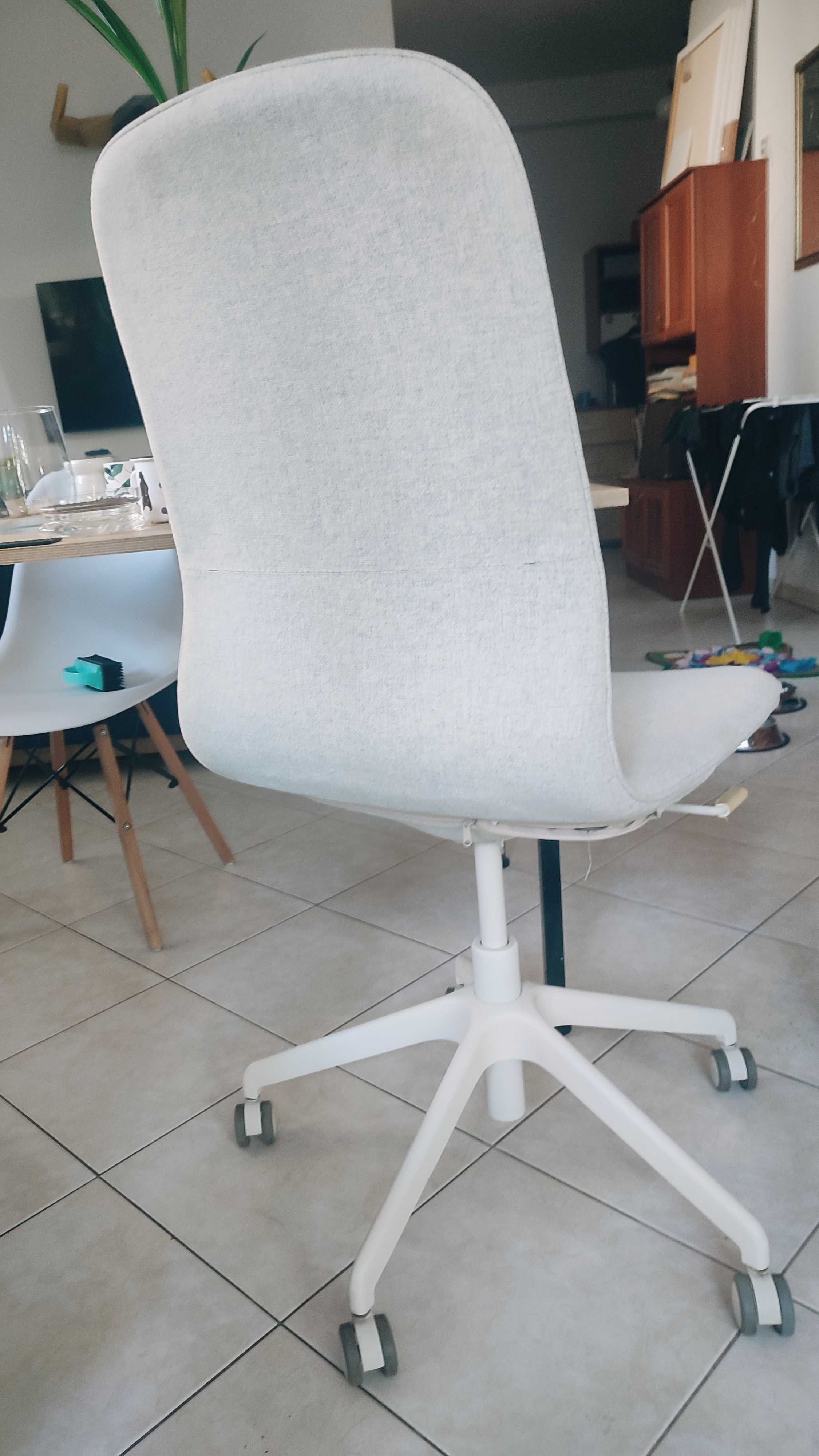 Krzesło obrotowe Ikea LÅNGFJÄLL beżowe/szare
