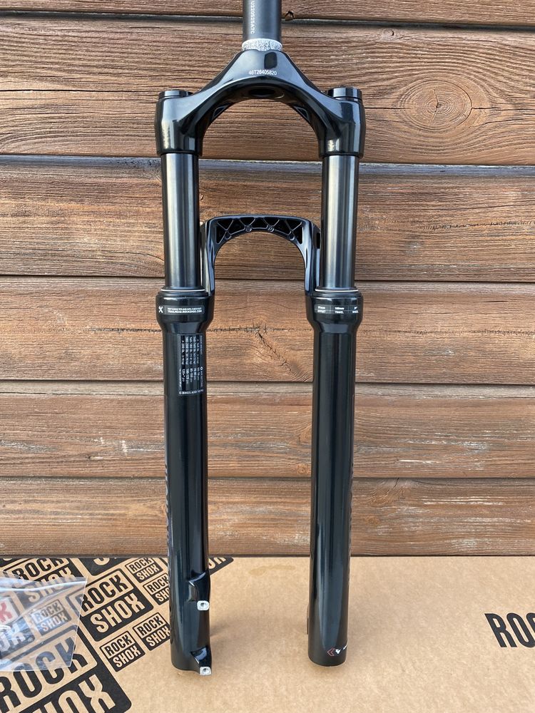 Вилка RockShox Judy S 27,5"/29’’ 100/120mm эксцентрик 9mm шток 1.1/8