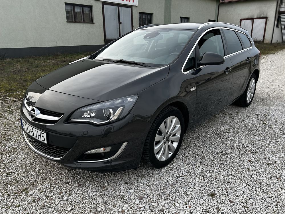 Opel Astra J 1.6 cdti 136km bardzo bogata wersja