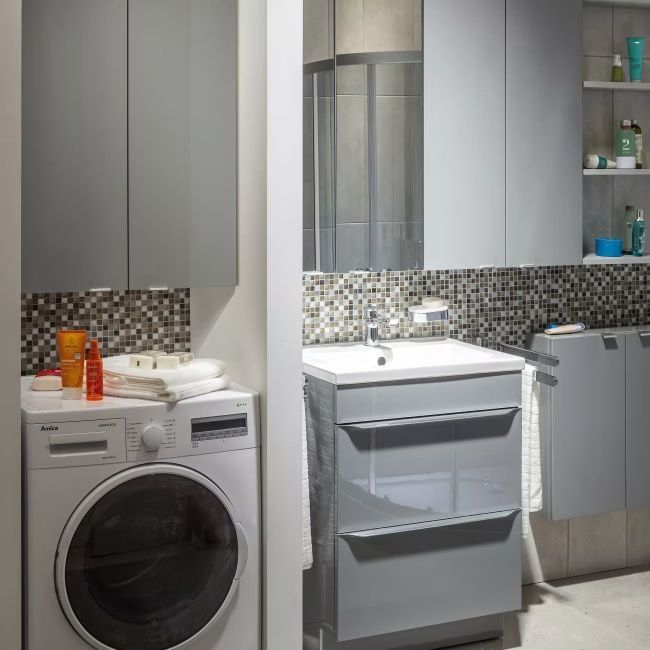 Szafka wisząca GoodHome Imandra 60 x 90 x 15 cm szara połysk 

Dłu