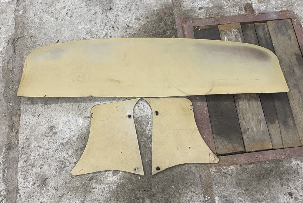 Уголки под торпедо, задняя полка ваз 2101-2107