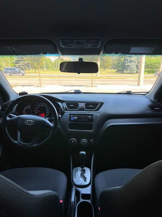 Автомобіль Kia Rio 2012